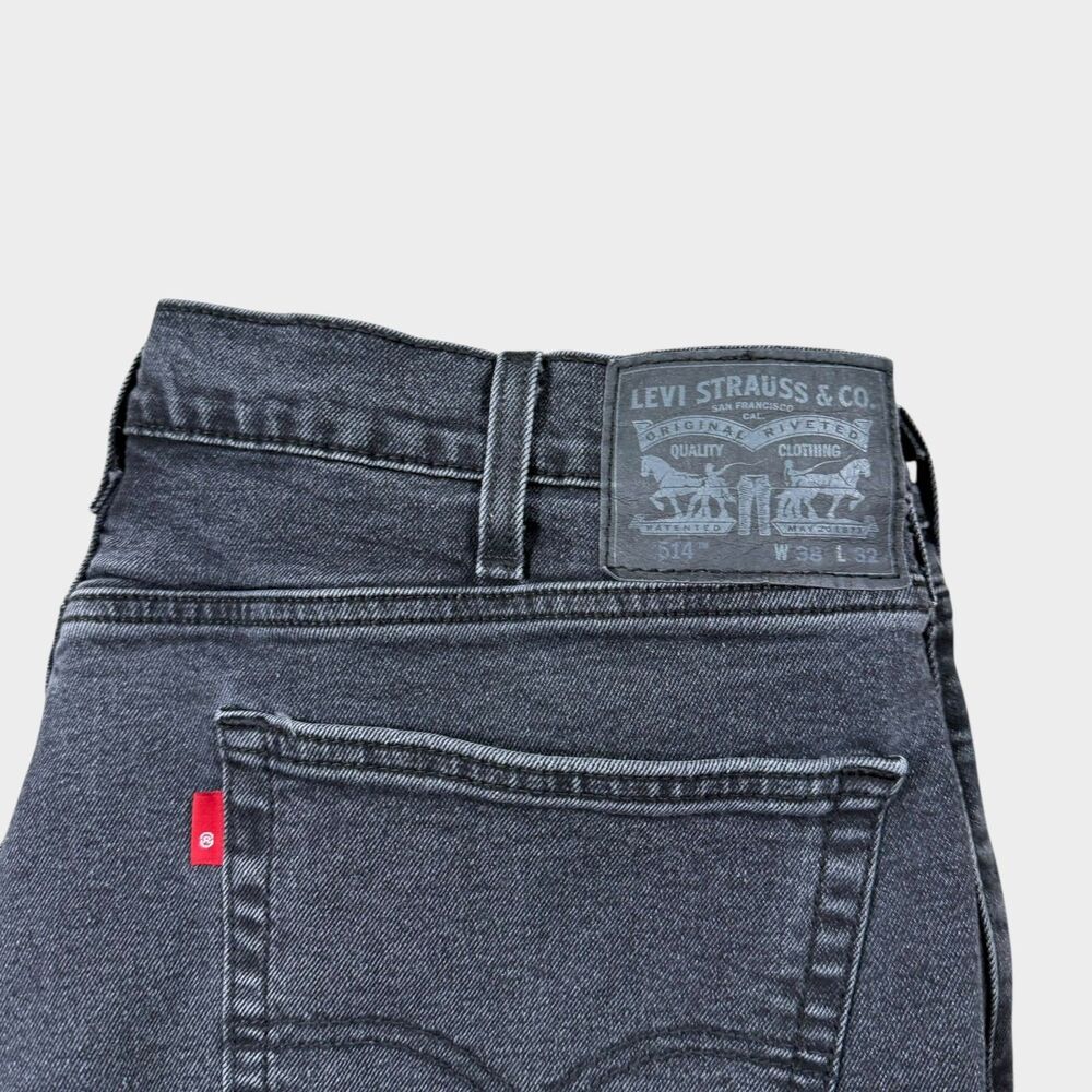 Levi's 514 Straight Fit Mens Jeans 38x32 Black Charcoal Gray Faded Denim - Picture 4 of 8